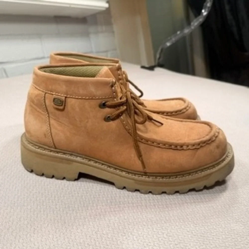 Skechers Moc Toe Chukka Boots Size 9 Men Tan Leather Lug Sole